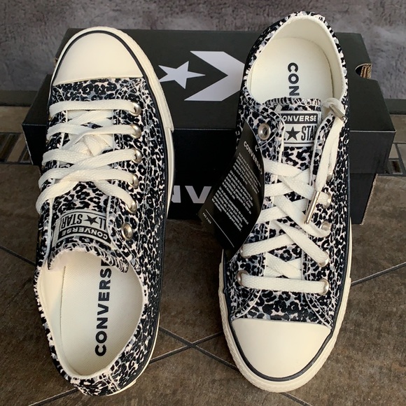 CONVERSE CTAS OX WHITE/BLACK/EGRET WMNS - Picture 2 of 16